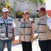Atenea Gómez Ricalde supervisa la construcción de nuevos pozos pluviales en Isla Mujeres