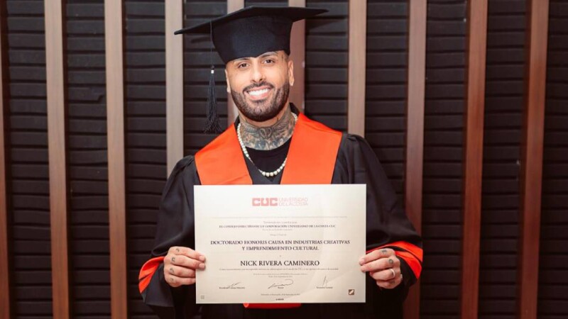 Nicky Jam recibe doctorado honoris causa en Colombia