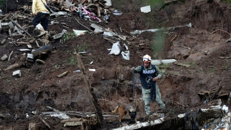 Se eleva a 76 fallecidos por lluvias y 39 desaparecidos