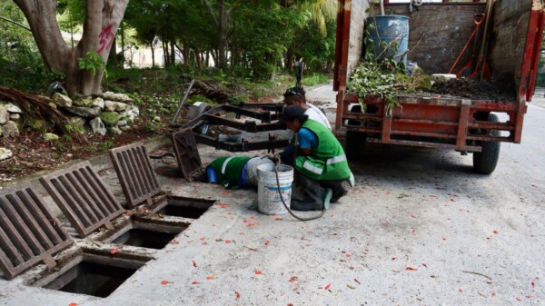 Continúa mantenimiento de la red de drenaje pluvial ante la temporada de lluvias