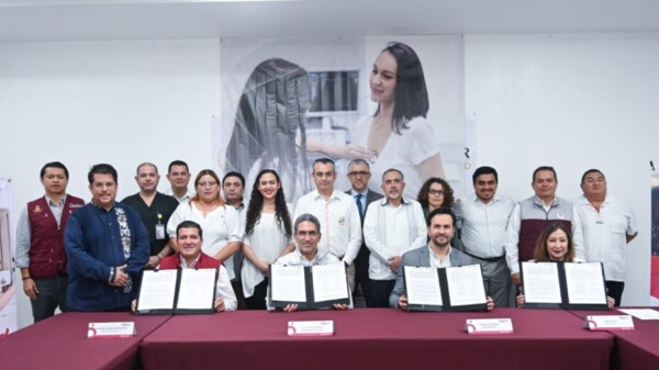 Quintana Roo y Roche marcan un precedente mundial al implementar IA en 9 mil estudios para la detección temprana del cáncer de mama
