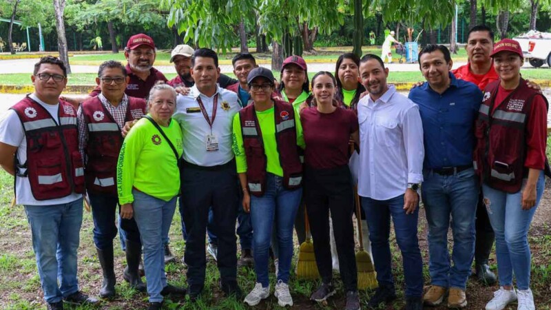 Ana Paty Peralta atenta a resultados de brigadas permanentes en Cancún