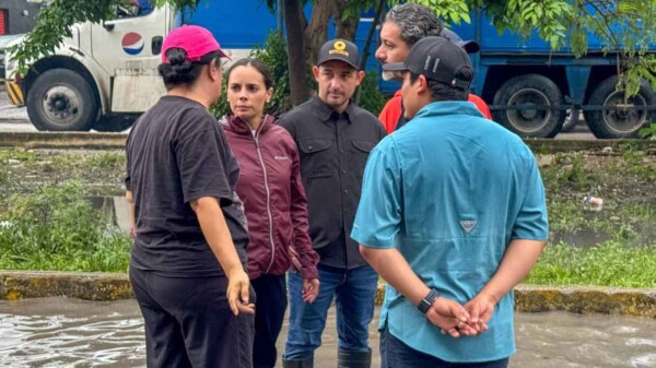 Inspecciona Ana Paty Peralta trabajos preventivos por lluvias en Cancún
