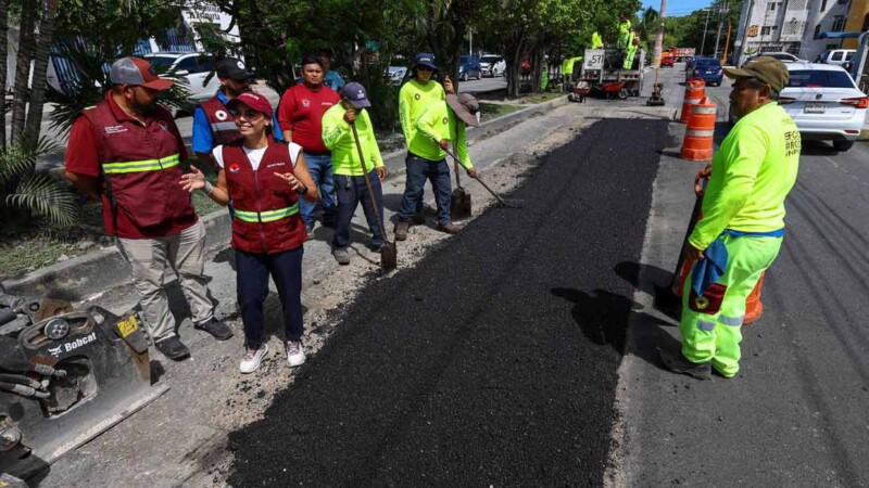 Mejora Ana Paty Peralta vialidades con mantenimiento eficiente y duradero