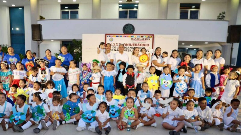 Gobierno Municipal fomenta la paz entre las infancias con Desfile de las Naciones Unidas
