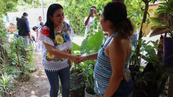 Entrega Blanca Merari apoyo a ciudadanos en situación vulnerable