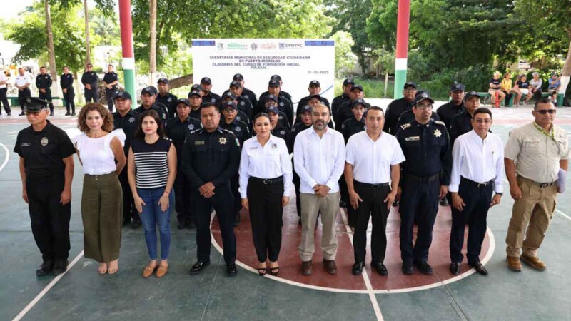 Entrega Blanca Merari diplomas de certificación policial