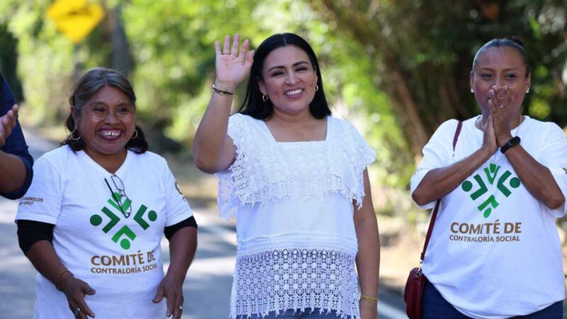 Inaugura Blanca Merari obra que cierra importante circuito pavimentado en Leona Vicario