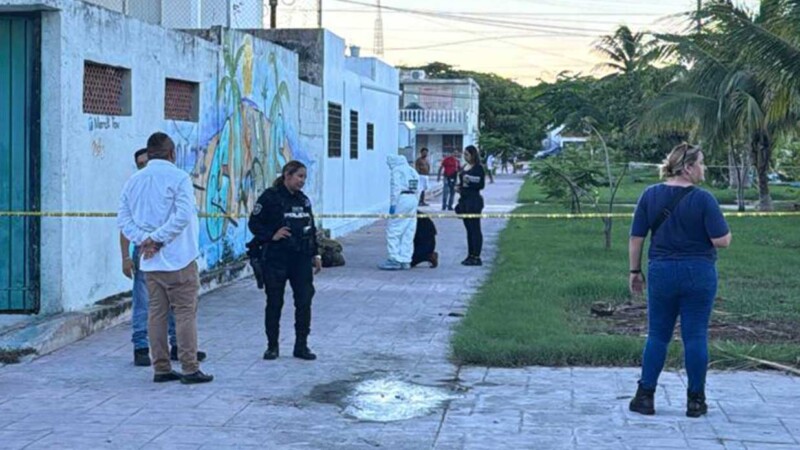 Encuentran a hombre sin vida en colonia de Cancún