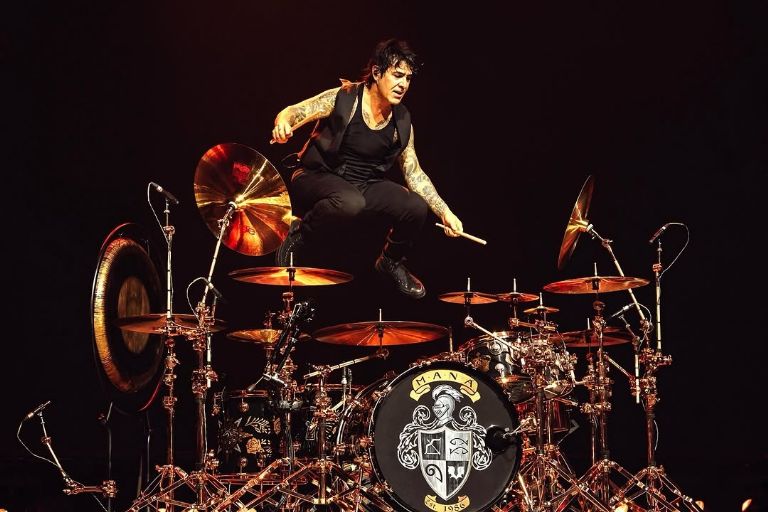 Alex de Maná se cae