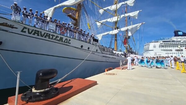 Arriba a Cozumel el Buque Escuela ARM 'Cuauhtémoc'