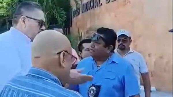 Detienen a Isidro Santamaría, dirigente de la CTM en Quintana Roo