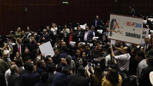 Diputados aprueban en lo particular el PEF 2026