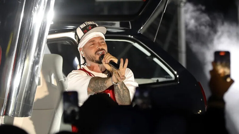 J Balvin anuncia gira en México para 2026