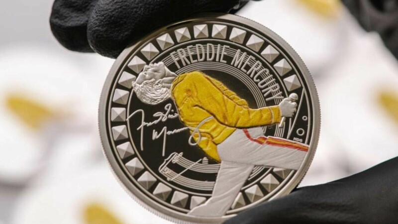 Lanzan moneda conmemorativa de Freddie Mercury en homenaje a su legado musical