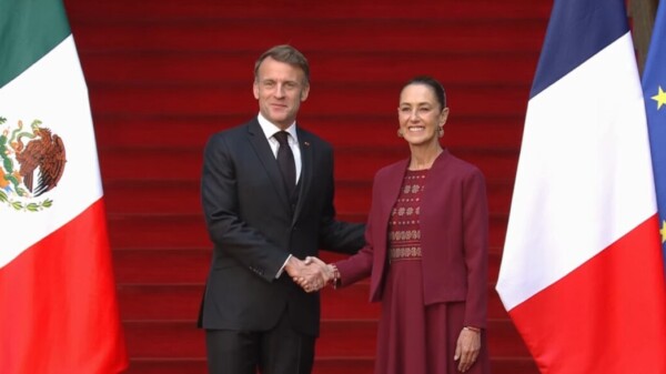 Sheinbaum recibe a Macron en Palacio Nacional