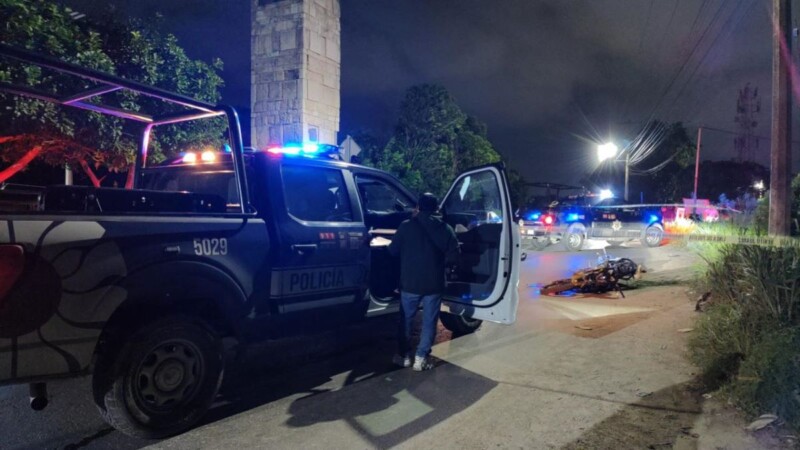 Fallece motociclista por un derrape en la avenida Costa Maya en Cancún