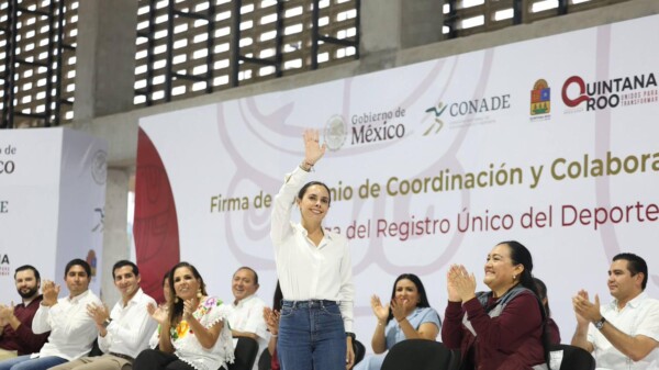 Cancún se fortalece en materia deportiva, recibe Ana Patty Peralta Registro Único del Deporte (RUD)