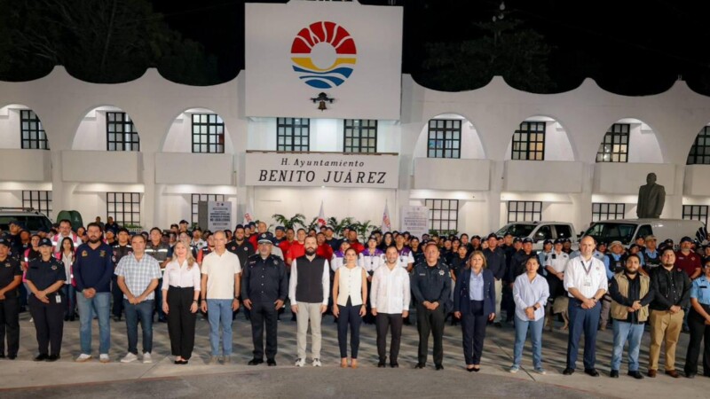 Fortalece Ana Paty Peralta Agrupamiento Especializado en Búsqueda de Personas no Localizadas con moderna entrega de equipamiento