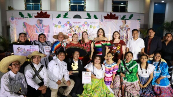 Celebran gran final del Concurso Municipal de Danza para fortalecer la identidad cultural en Isla Mujeres