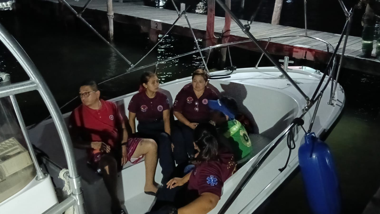 Recala en Puerto Juárez el cuerpo de un turista ahogado en la Zona Hotelera de Cancún (VIDEO); el operativo se búsqueda comenzó anoche.