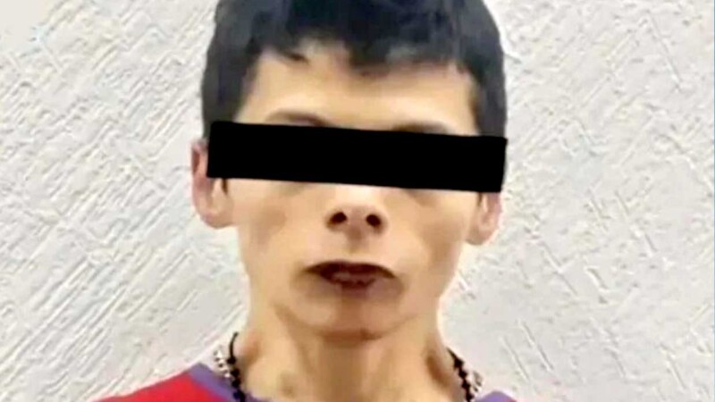 Sujeto irrumpe en primaria de CDMX y hiere con cuchillo a maestro