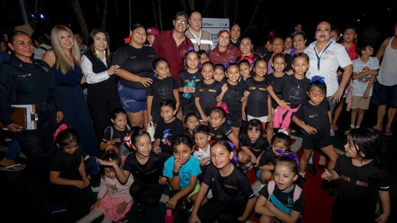 Trabaja Ana Paty Peralta en la reconstrucción del tejido social en zonas vulnerables