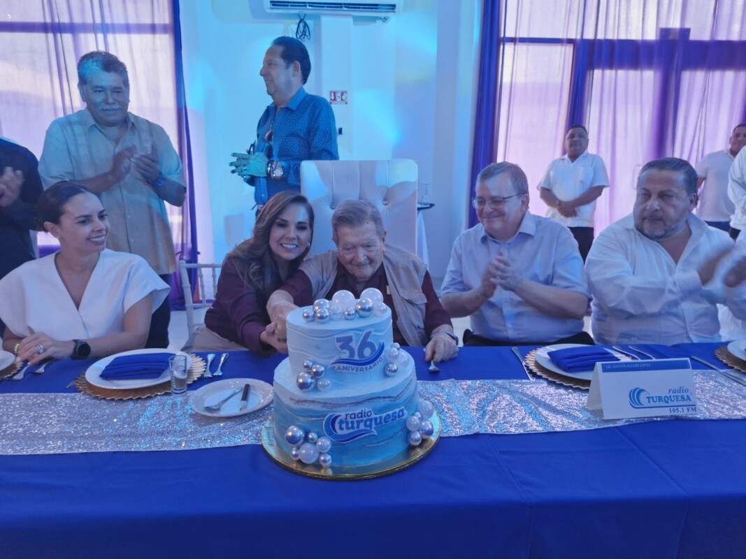 Celebra Radio Turquesa su 36 aniversario de historia en Quintana Roo