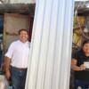 Gobierno de Isla Mujeres fortalece la protección de viviendas con entrega de láminas de zinc
