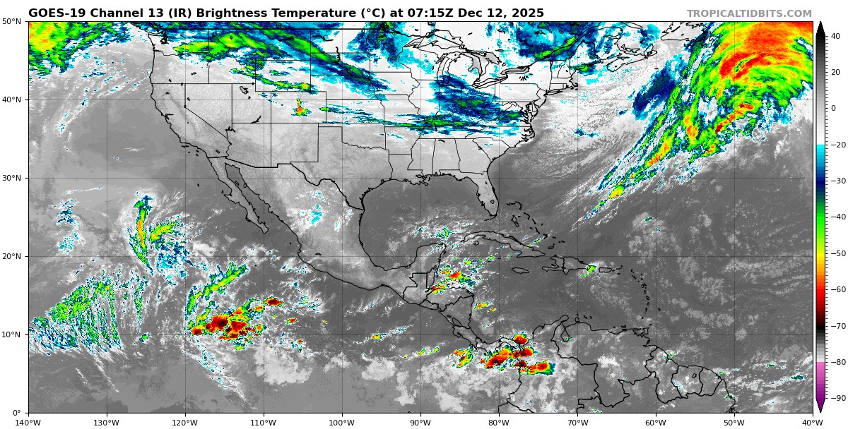 Pronóstico del clima en Quintana Roo para hoy; cielo nublado con lluvias fuertes en Yucatán y Quintana Roo, acompañadas con descargas eléctricas.