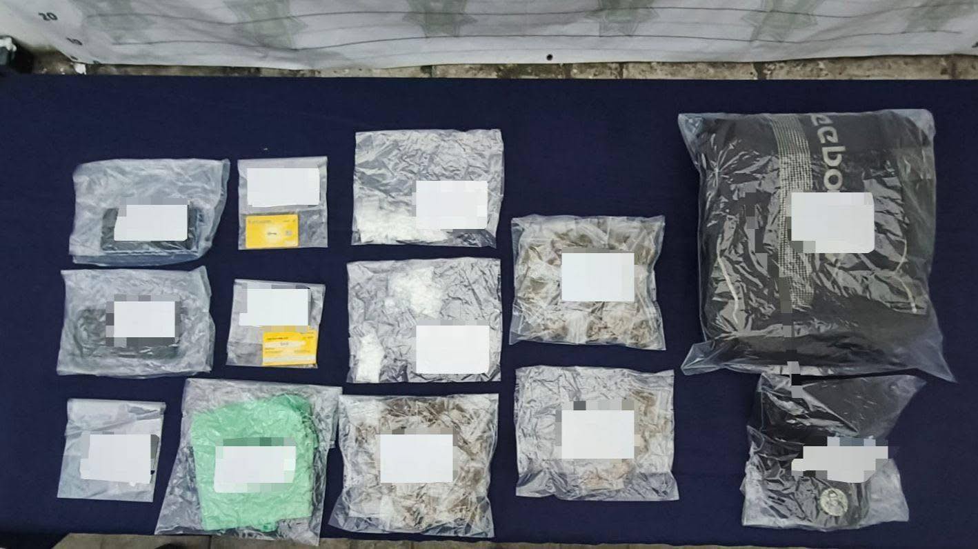 Detienen en Playa del Carmen a sujeto buscado por la DEA en Estados Unidos; Érik “N”, el prófugo, y Édgar “N” están vinculados con extorsión y narcomenudeo.