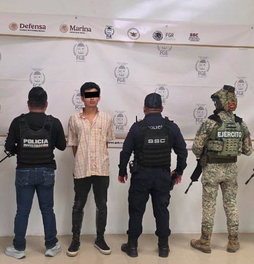 Capturan a seis por homicidio calificado de mujer y un menor en Playa del Carmen; tras la detención de Irvin Alexander “N” se aseguró a sus presuntos cómplices.