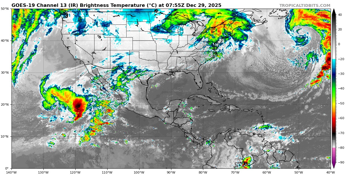 Pronóstico del clima para hoy en Quintana Roo; se prevé cielo medio nublado a nublado con lluvias puntuales fuertes en el estado, Campeche y Yucatán.