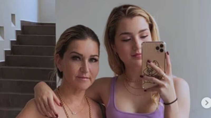 Melenie Carmona habla del distanciamiento con su madre, Alicia Villarreal