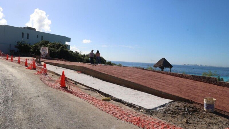Gobierno Municipal avanza con la construcción del Mirador Mar Turquesa