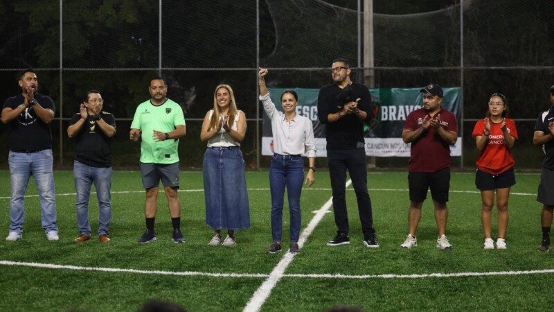 Ana Paty Peralta entrega espacio digno para practicar deporte en la Supermanzana 21