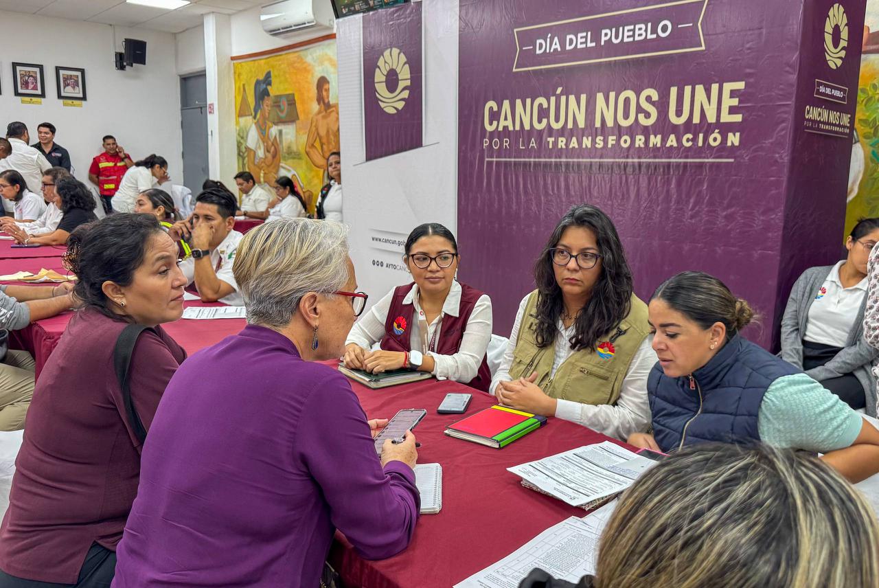 ESCUCHA Y RESPONDE ANA PATY PERALTA A LA CIUDADANÍA EN “DÍA DEL PUEBLO”