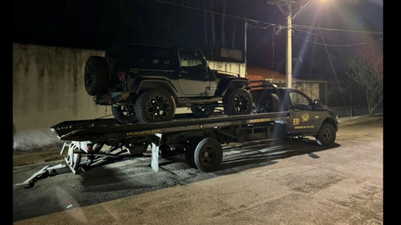 Causan daños a tres vehículos con disparos de balines en Mérida