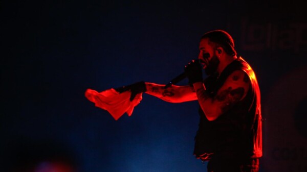 Acusan a Drake de usar una plataforma de apuestas para inflar sus reproducciones