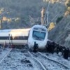 Sube a 39 cifra de muertos por accidente de trenes en España