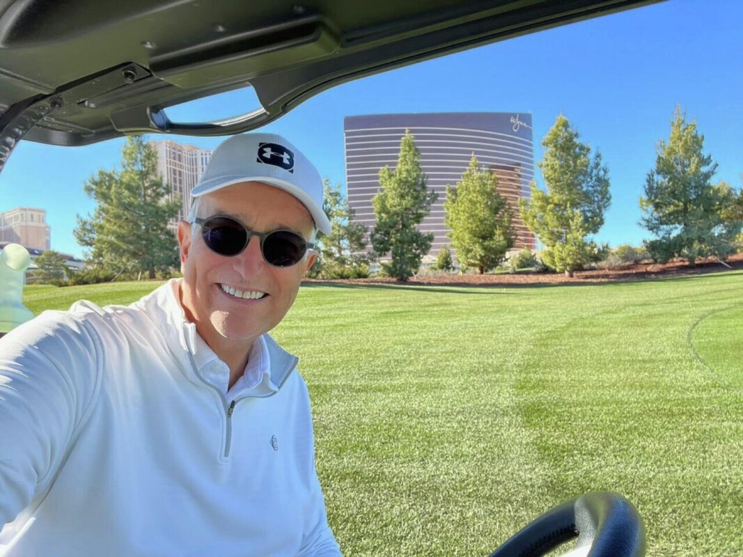 Salinas Pliego retuvo campo de golf, revelan. Y el alcalde (del Partido Verde) de Santa María Huatulco le condonó 99% de predial. 