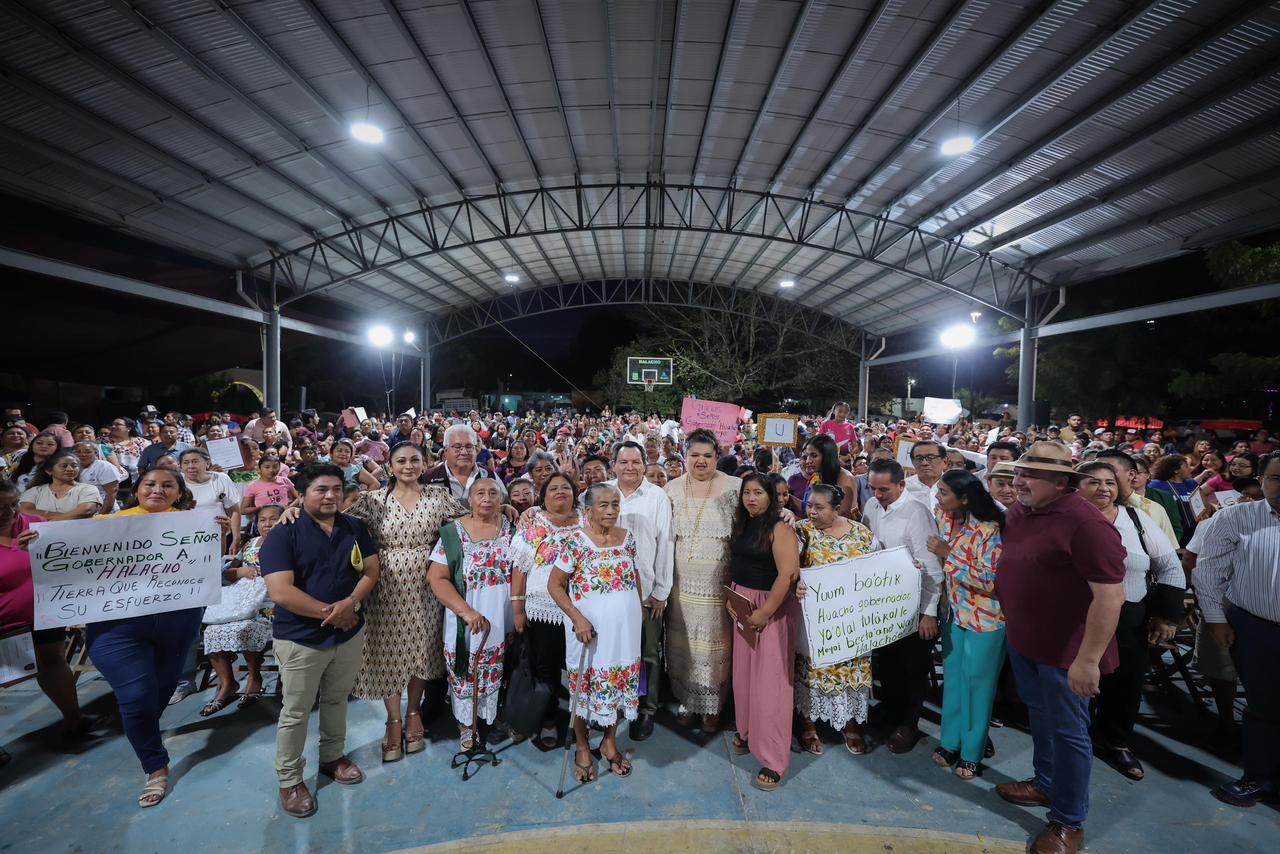 El Gobernador Joaquín Díaz Mena encabezó la entrega de más de 200 baños con biodigestores en Halachó, resultado de una inversión cercana a 21 millones de pesos.