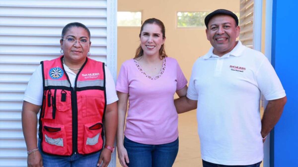 Gobierno Municipal construye nuevo salón en el Centro Comunitario de Isla Mujeres