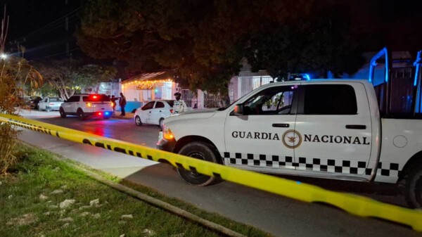 Cateo en botanero de Cancún deja un detenido y seis mujeres rescatadas