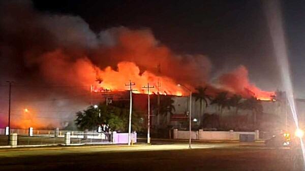 Incendio en factoría de Tamaulipas cobra la vida de tres bomberos