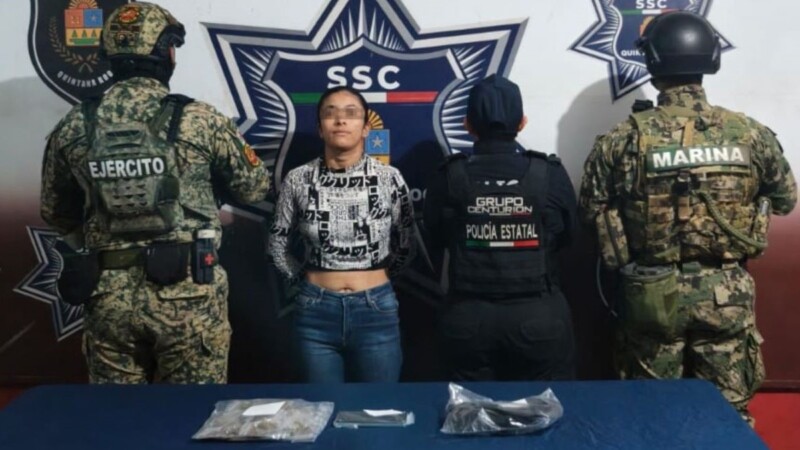 Capturan a mujer por narcomenudeo en el fraccionamiento Villas del Mar III en Cancún