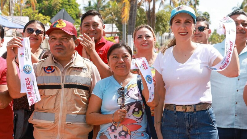 Atenea Gómez entrega primera etapa del malecón Rueda Medina