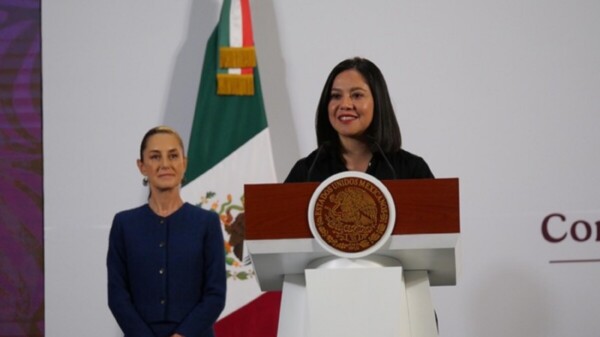 Libros de texto no son patrimonio de una persona: Sheinbaum