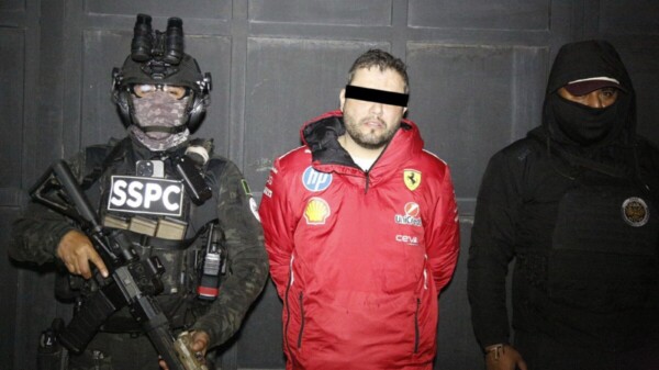 Dictan prisión preventiva contra alcalde de Tequila