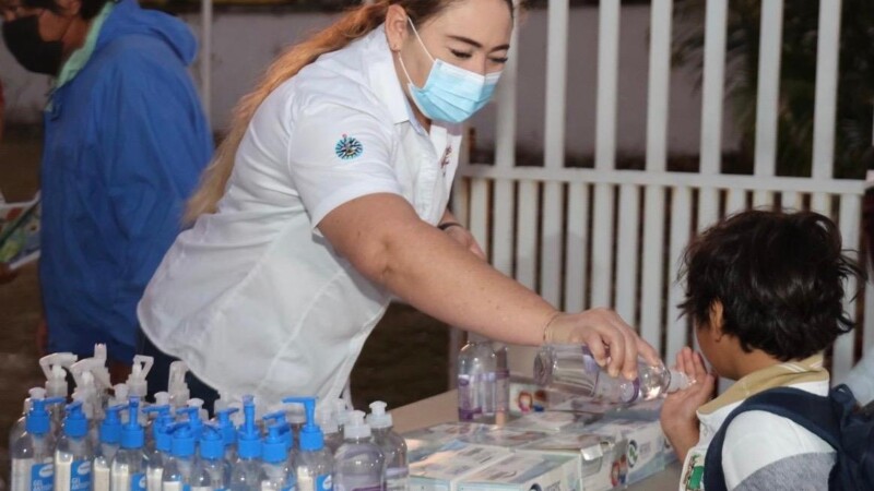 Inicia jornada de vacunación contra el sarampión en escuelas de Isla Mujeres